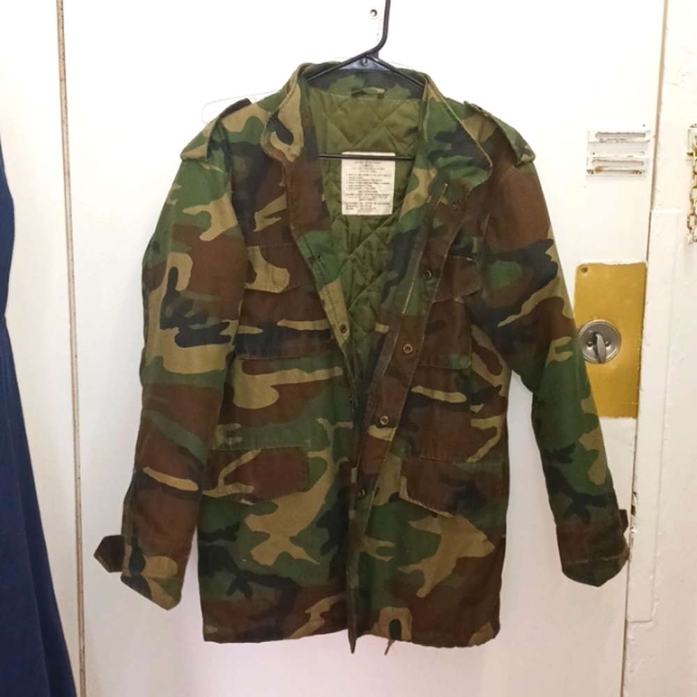 Boys size large 14 to 16 army field jacket